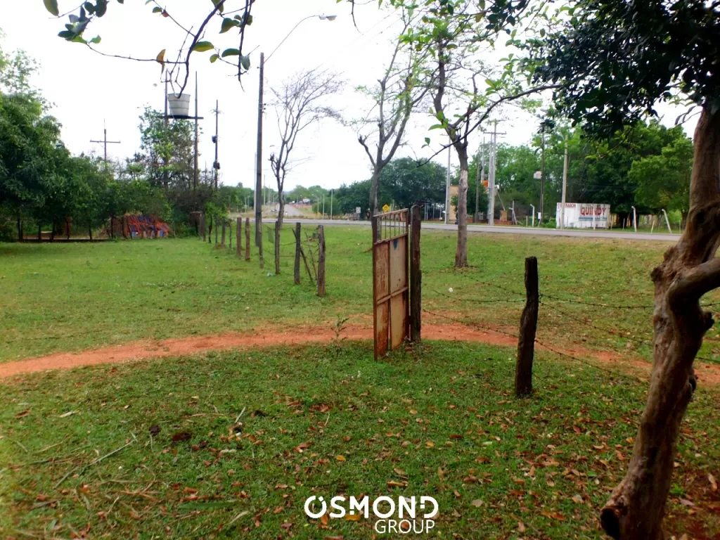 AMPLIO TERRENO EN QUIINDY — foto 2