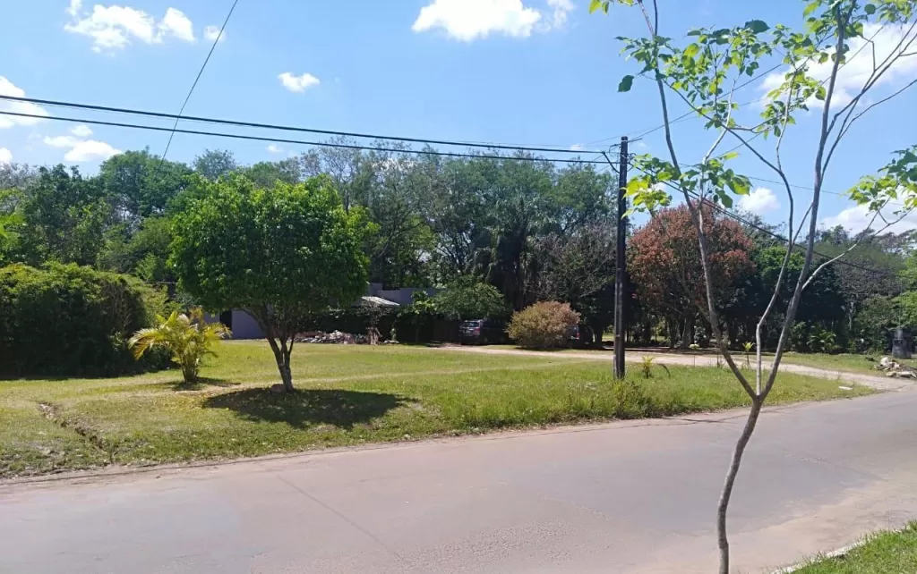 VENDO TERRENO EN ASUNCION GRUPO HABITACIONAL AEROPUERTO COD 2853 PRECIO: 350 USD POR M2 — foto 2