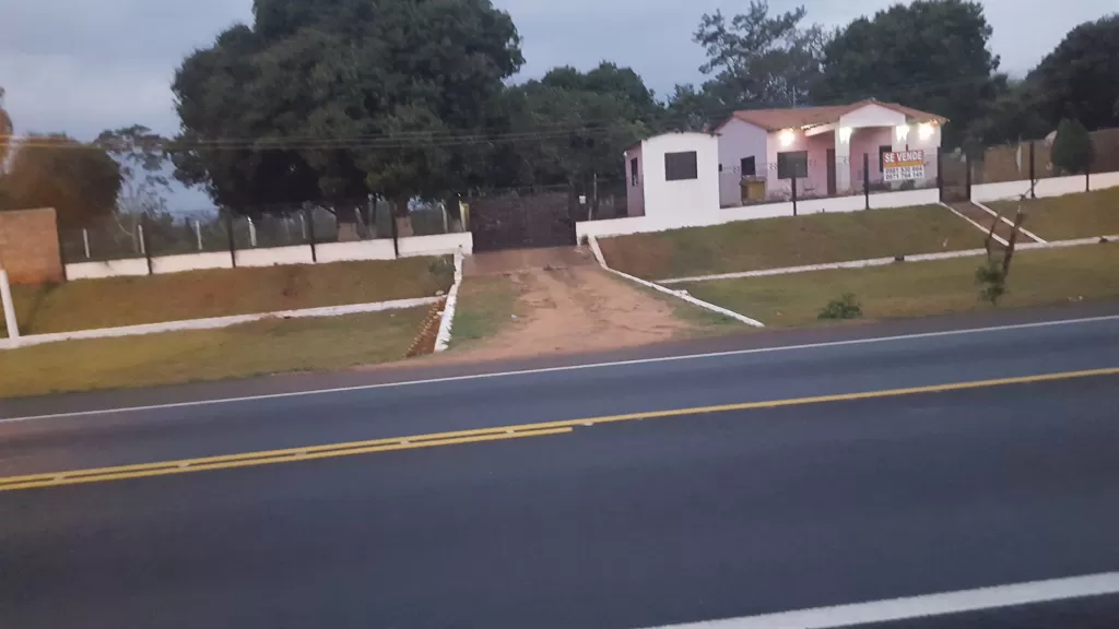 vendo residencia sobre la Ruta Py 03 — foto 2