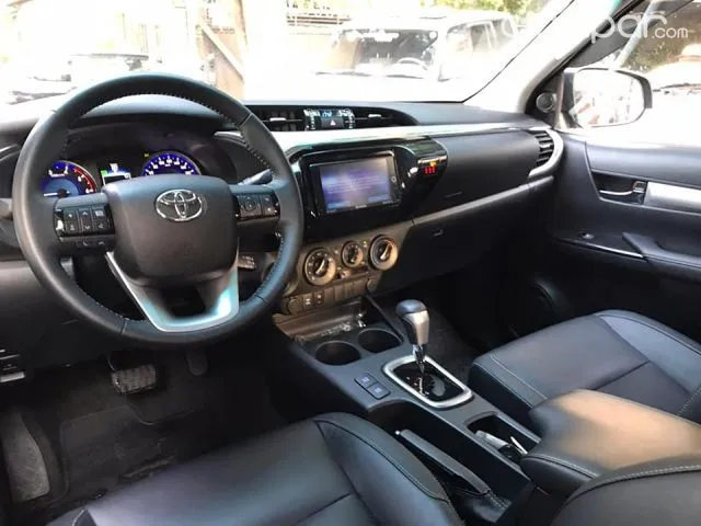 Toyota Hilux 2018 — foto 7