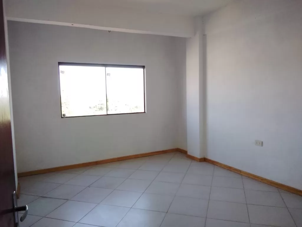 ALQUILO DPTO. DE 2 DORM. EN ENCARNACIÓN — foto 2