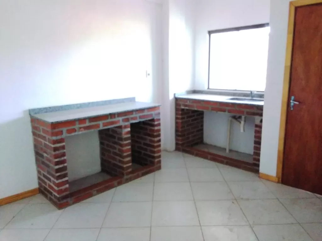 ALQUILO DPTO. DE 2 DORM. EN ENCARNACIÓN — foto 3