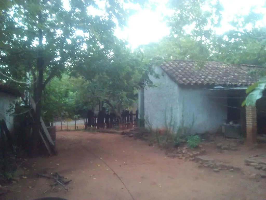 Vendo ter. de 1000mtrs2 con casa en Quiindy — foto 3