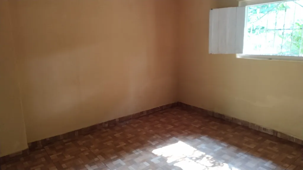 Vendo terreno en Fernando de la Mora, Zona Norte a 2 cuadras de la SENADIS. — foto 3