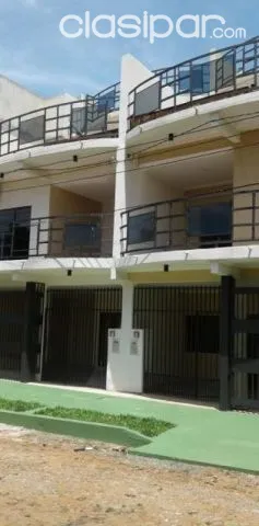 VENDO DUPLEX DE TRES NIVELES EN SAN LORENZO — foto 3