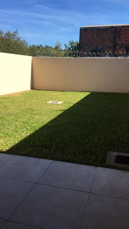 VENDO HERMOSO DUPLEX A ESTRENAR EN LUQUE ZONA CIT COD 2363. — foto 3
