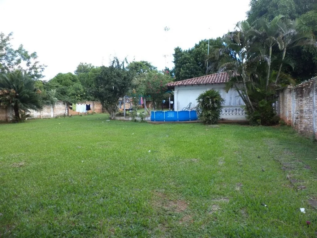 AMPLIO TERRENO CON CASA!!! — foto 2