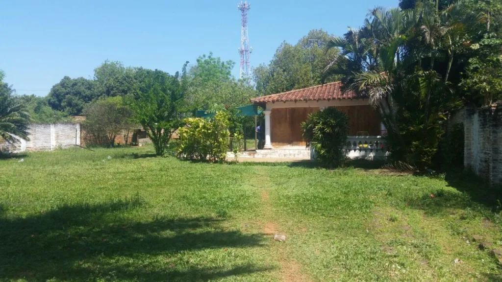 AMPLIO TERRENO CON CASA!!! — foto 3