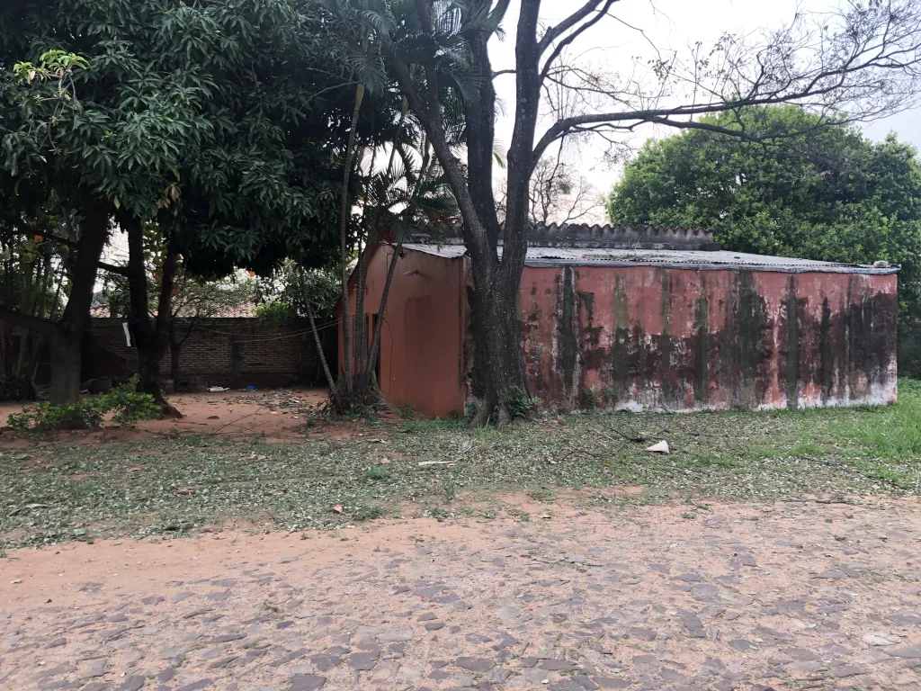 Vendo Terreno en Esquina ( Villa Adela Luque ) — foto 2