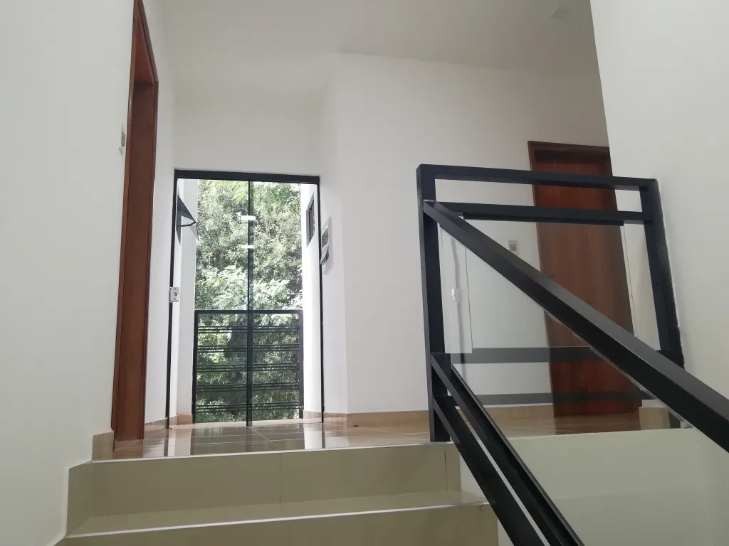 HERMOSO DUPLEX tipo Casa Amoblado y Piscina — foto 3