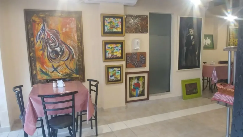 Vendo llave de negocio Gastronómico (Zona Essap) — foto 2