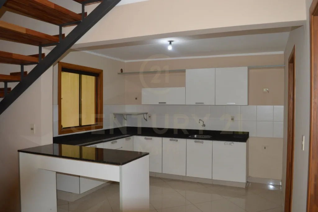 ALQUILO CASA EN BARRIO CERRADO VILLAGGIO CASA BOSQUE FDO DE LA MORA — foto 2