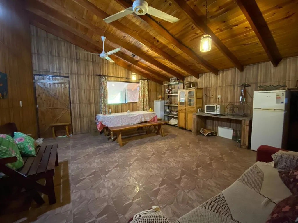 Hermosa casa en Costa Pucu - Caacupe. — foto 3