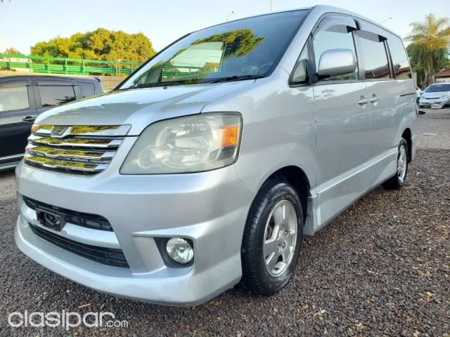 Toyota Noah 2003 — foto 3