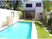 Vendo Casa en Zona Yacht y Golf Club Paraguayo - Lambare