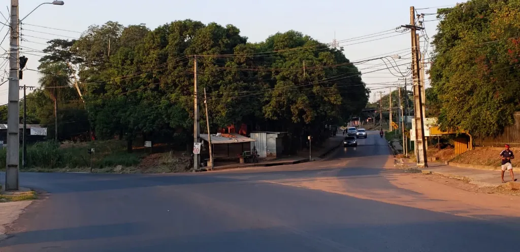 Propiedad de 2.150 mts2 en Central. Habilitada para Estación de servicio - Surtidor. — foto 3