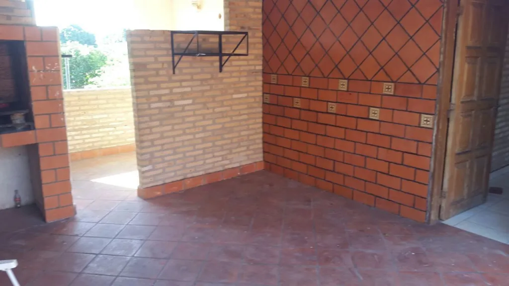 Departamento 3 habt. C 3 salones comerciales FDO. ZONA SUR — foto 3