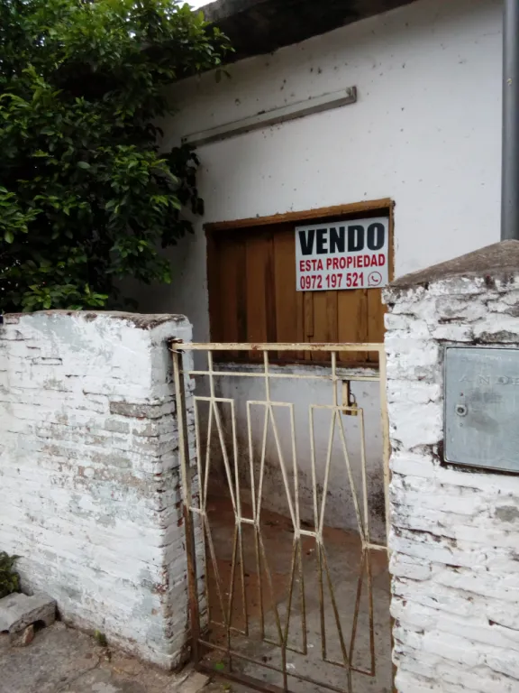 VENDO TERRENO CON CASA A DEMOLER EN SAJONIA — foto 3