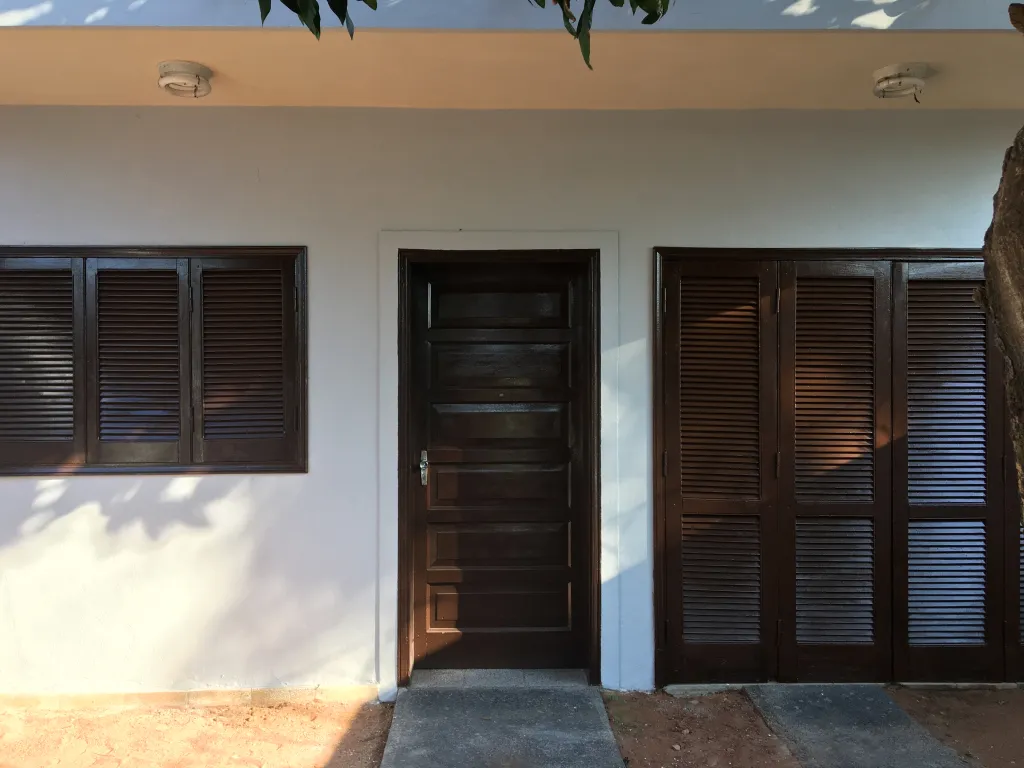 SUPER OFERTA!!!! DUPLEX TIPO CASA EN EL BARRIO FELICIDAD DE LAMBARE — foto 2