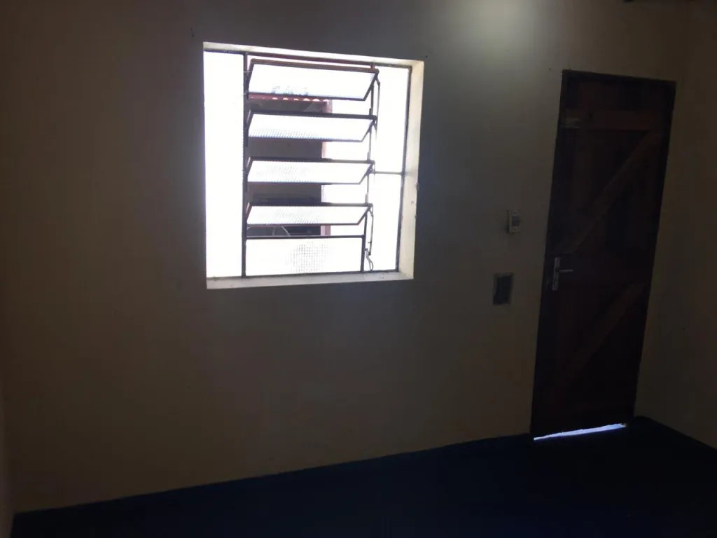Alquilo pieza con baño en Sajonia — foto 3