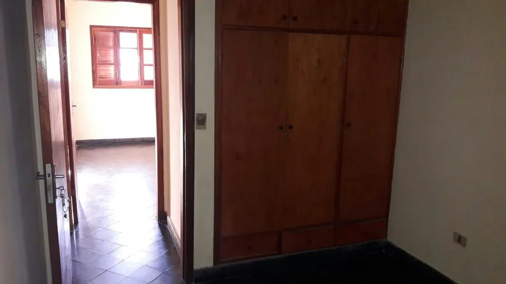 DEPTOS.: DE 2 DORMITORIOS C PLACARD — foto 2