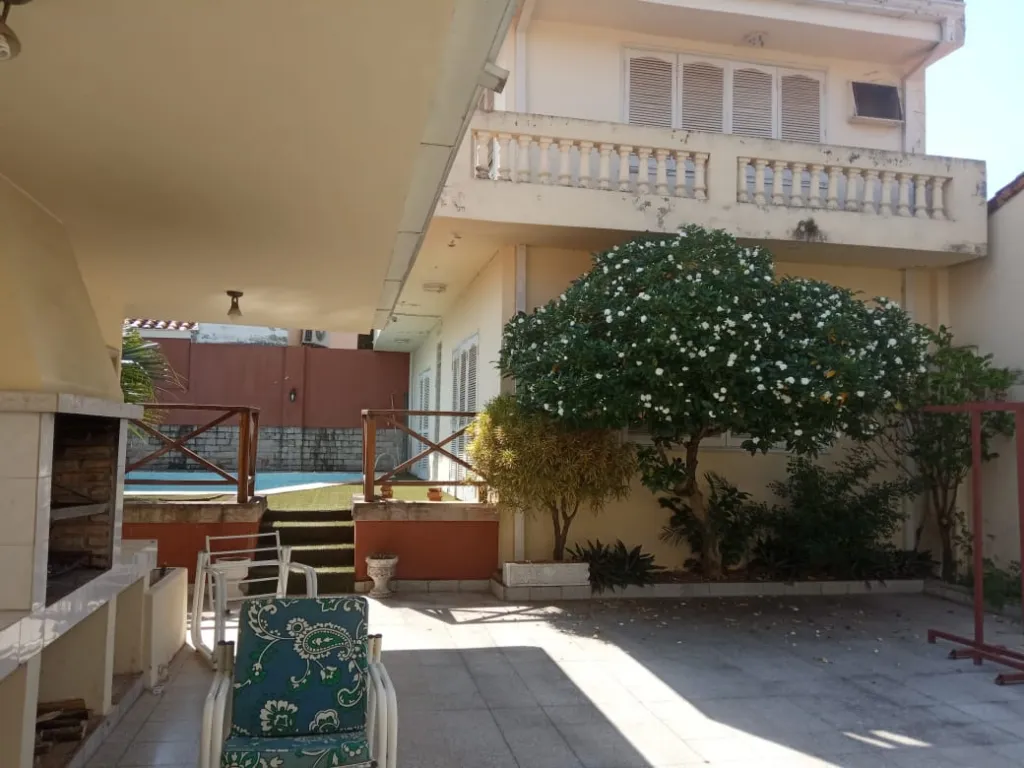 Vendo Residencia Barrio Carmelitas — foto 2