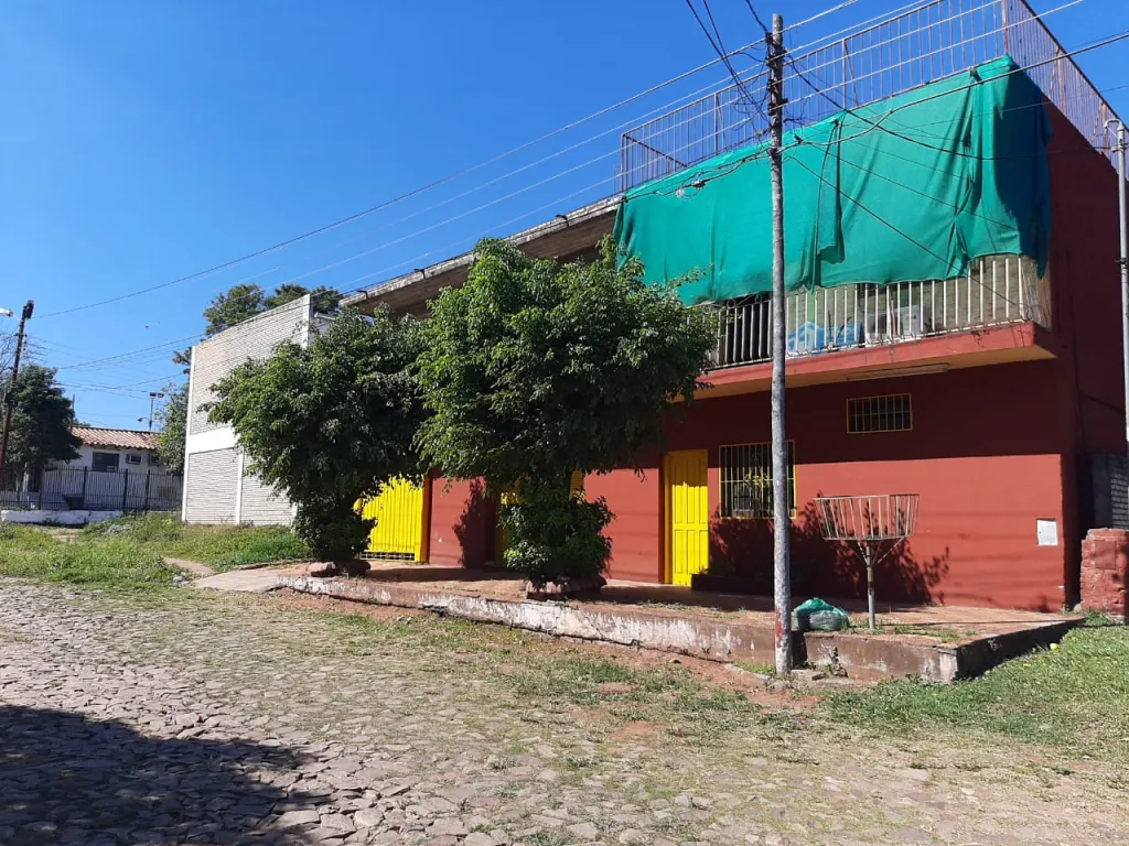 ATENCIÓN INVERSIONISTAS!! CASA EN VENTA!! — foto 2