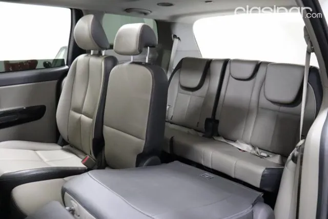 Kia Carnival 2019 — foto 8