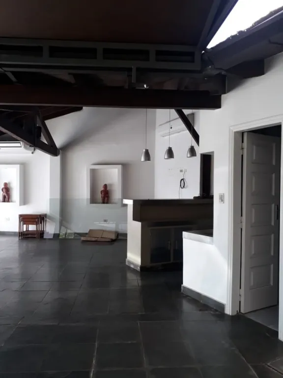 ALQUILO MAGNIFICA RESIDENCIA EN BARRIO LOS LAURELES!! EXCELENTE UBICACIÓN!! — foto 3