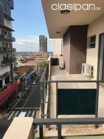 Alquilo Deptos. enormes con area de servicio incluida en centro de Asuncion — foto 3