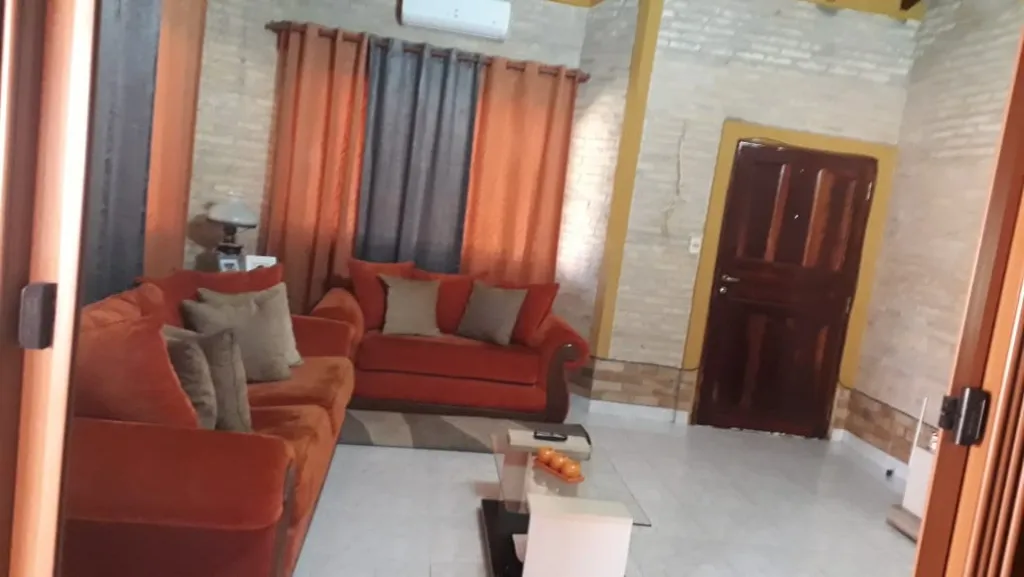 VENDO HERMOSA CASA EN LAMBARE — foto 3