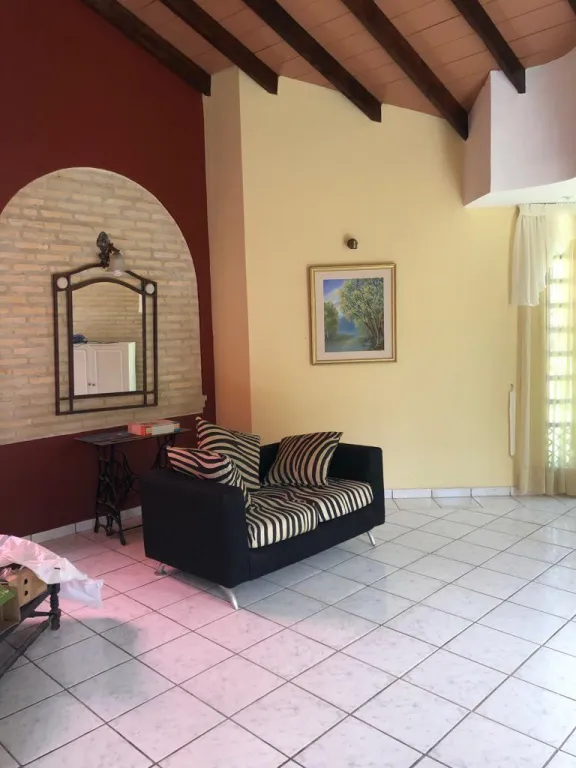 Casa en Alquiler en Lambare - Valle Apua — foto 3