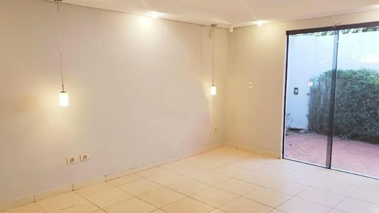 Vendo hermosa casa en Barrio San Jose — foto 2