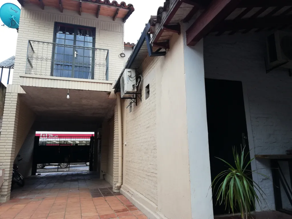 VENTA DE CASA EN LUQUE — foto 2