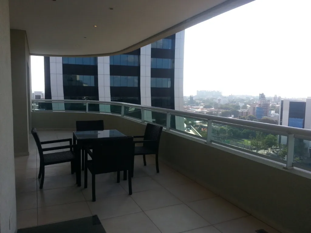 EDIF. MARTINICA, PASEO LA GALERÍA: LUJOSO PENTHOUSE, 3 SUITES, VISTA PANORÁMICA, 5.500 USD — foto 2