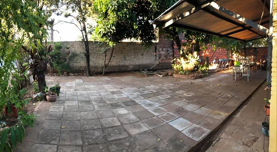 Vendo Terreno con Casa z MRA al costado de la expo — foto 2