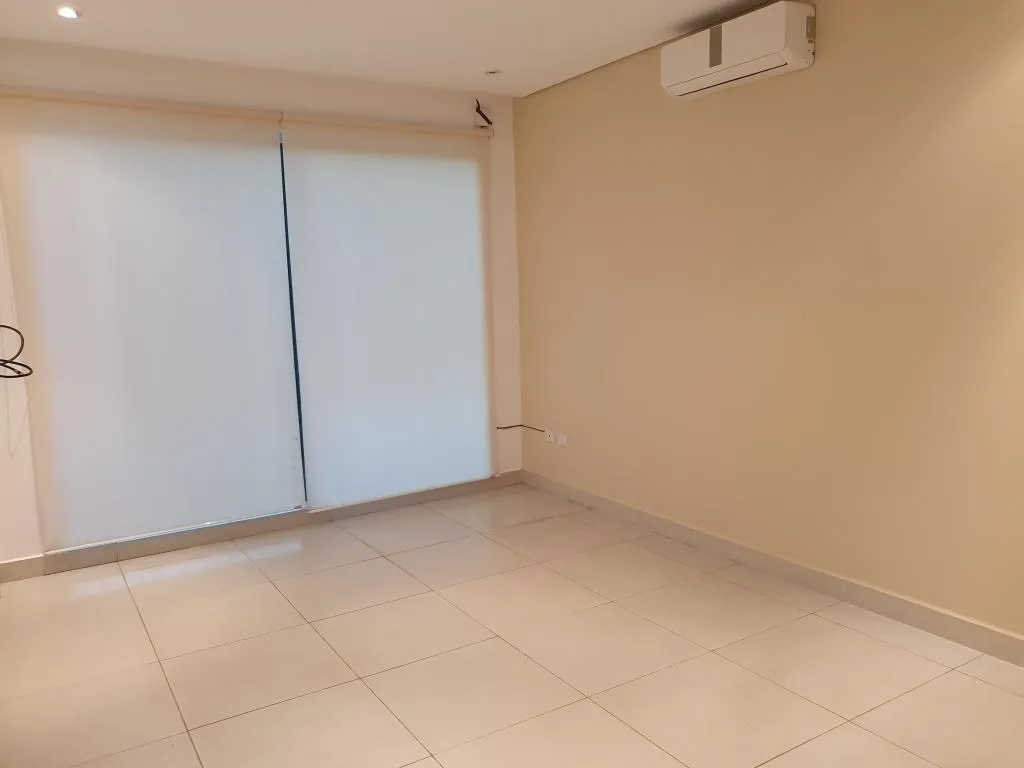 Se alquila hermosa casa pareada en Barrio Mburucuya — foto 2