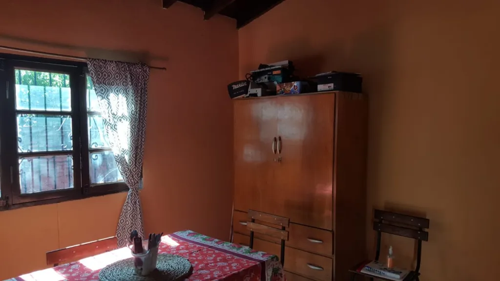 VENDO CASA SOBRE MÉDICOS DEL CHACO — foto 3