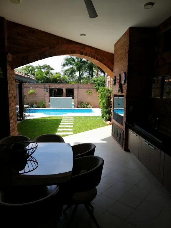 VENDO HERMOSA EN EL BARRIO MANORA!!EXCELENTE UBICACIÓN!! — foto 2