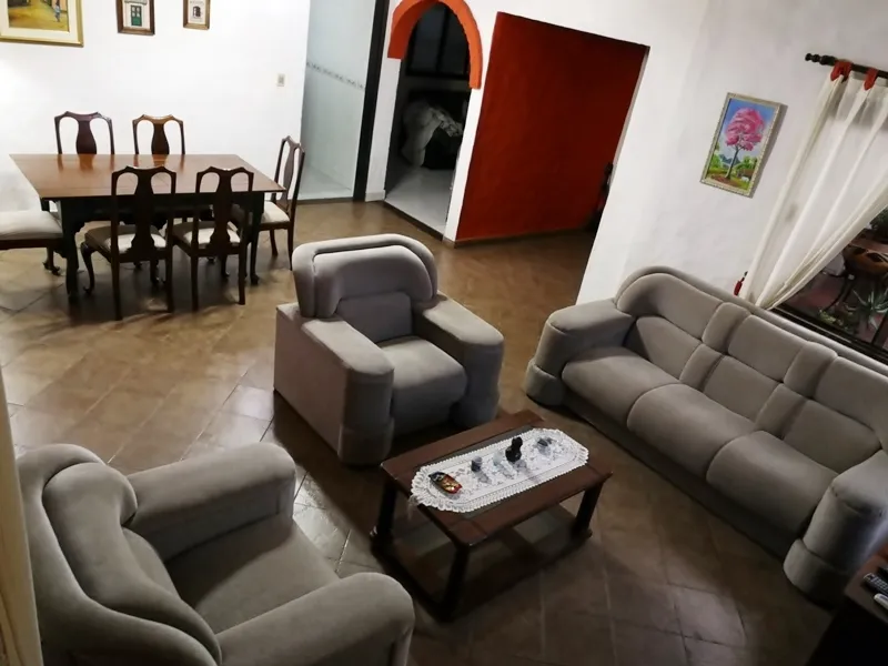 VENDO LINDA CASA A PASOS DE LA AVDA. MCAL. LÓPEZ Y STA. TERESA (FDO DE LA MORA - Z NORTE! — foto 2