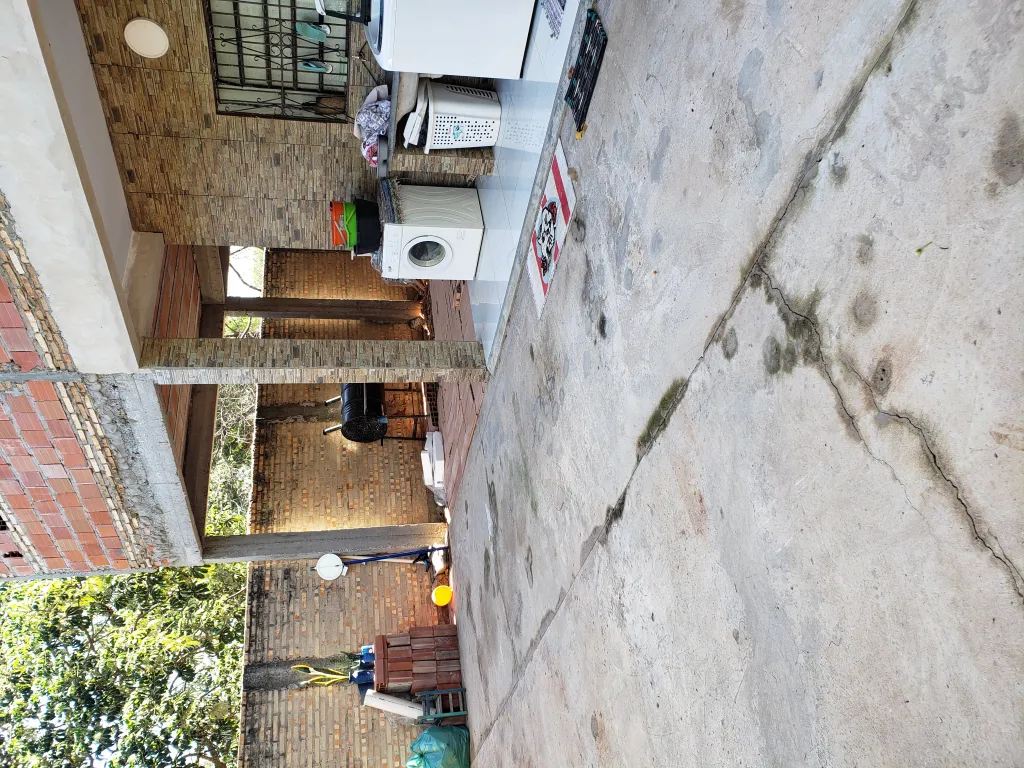 VENDO CASA; CIUDAD: ÑEMBY — foto 2