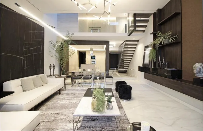 Z SHOP DEL SOL: ELEGANTE RESIDENCIA EN CONDOMINIO, 3 SUITES, JARDÍN, PISCINA — foto 2