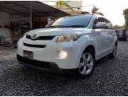VENDO TOYOTA NEW IST REC IMPORT - MODELO 2008 - ANTAR AUTOMOTORES- TR CON AUGUSTO