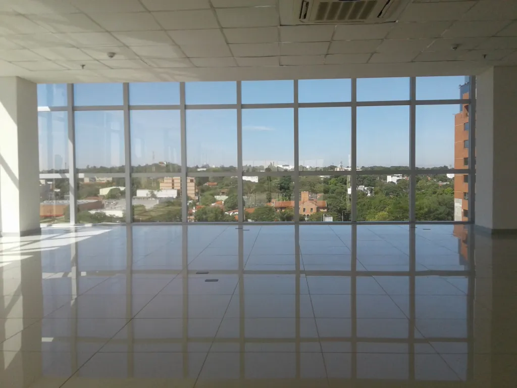 OFICINA CORPORATIVA DE 245 M2 EN VILLA MORRA — foto 3