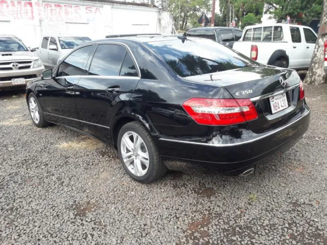 Mercedes-Benz E350 2011 — foto 4