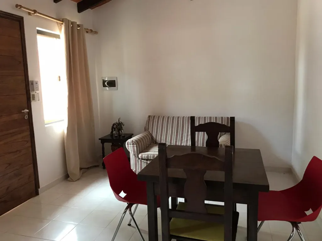 Doy en Alquiler Casita — foto 2