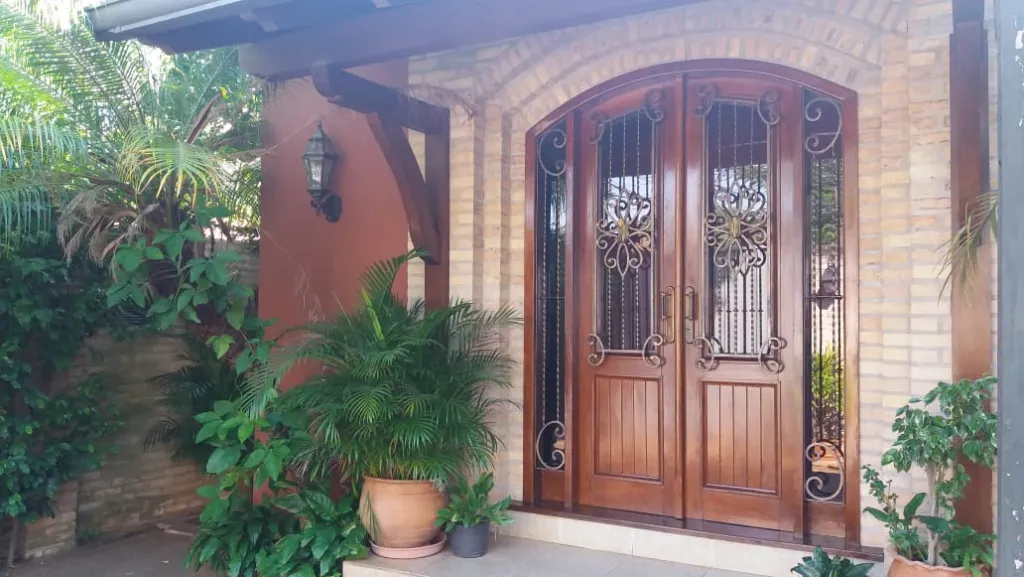 VENDO CASA EN ASUNCIÓN — foto 2
