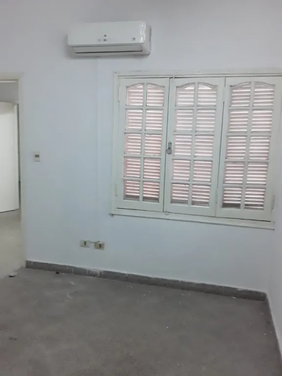 DEPTO 1 DORMITORIO SOBRE AVDA REP. ARGENTINA — foto 2