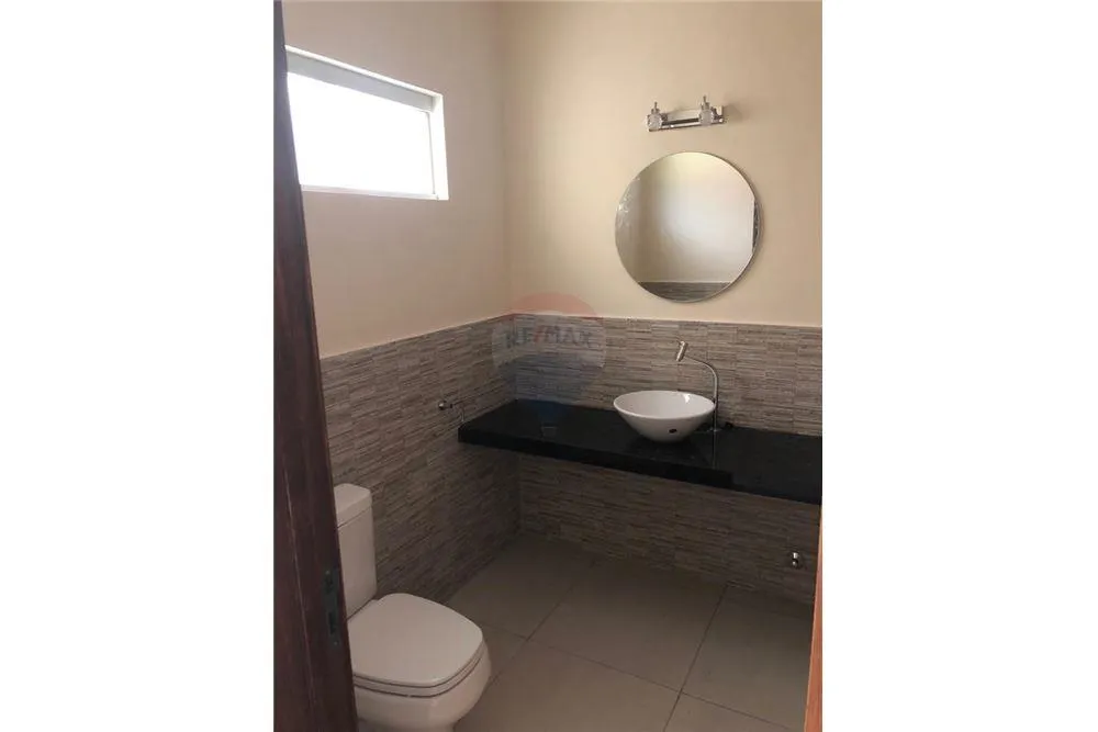 EN VENTA DUPLEX A EXTRENAR ZONA COLEGIO SEK!! — foto 2