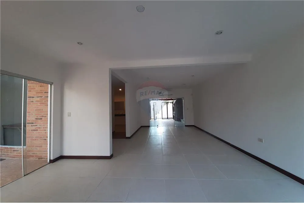 DÚPLEX A ESTRENAR ZONA LAS TAKUARAS — foto 2